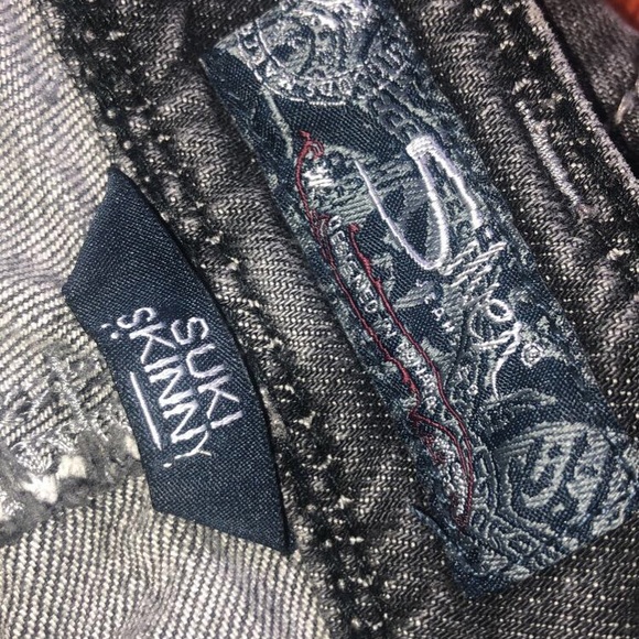 Suki skinny jeans by Silver Jeans co. - Picture 4 of 5